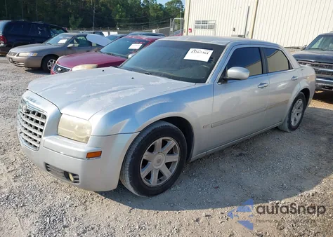 2005 Chrysler 300 Touring from USA, damaged, VIN 2C3JA53GX5H563801